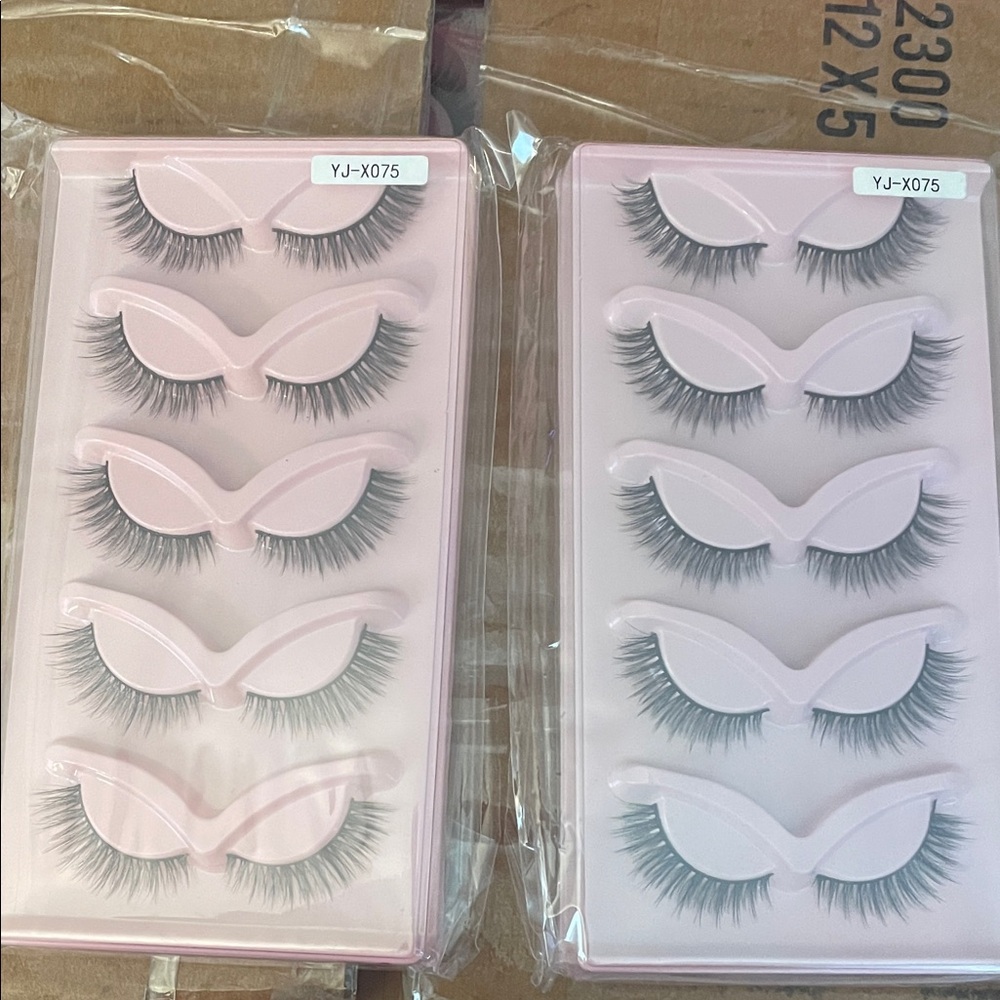 False Eyelash Set - Black
